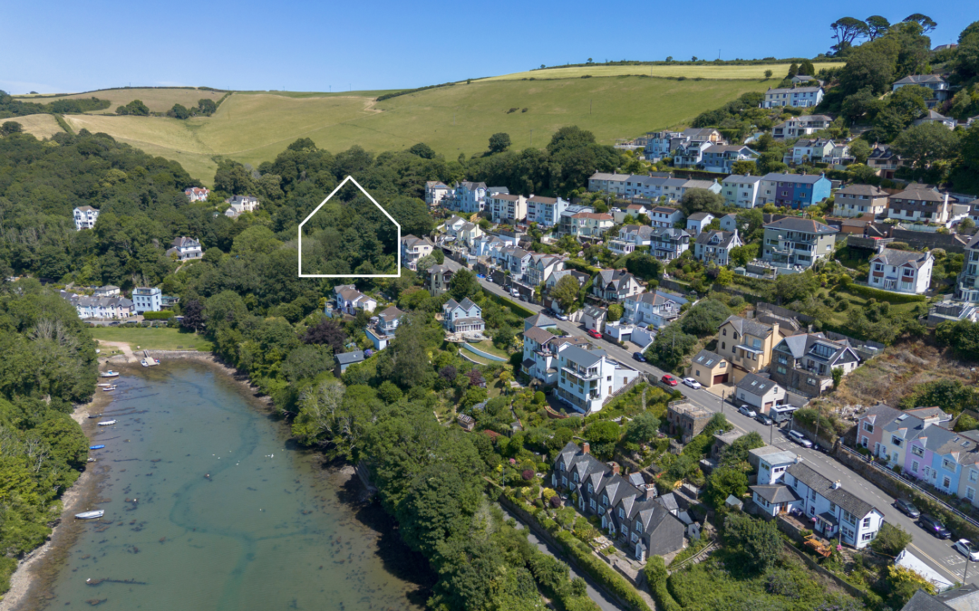 Land, Kingswear, Dartmouth